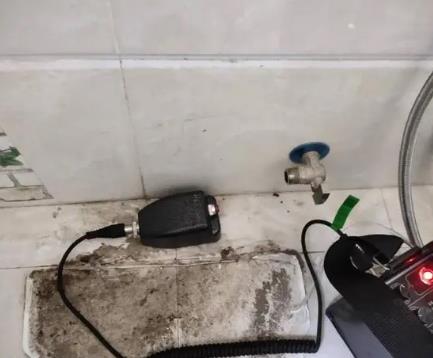 滨州市屋顶漏水维修公司分享下卫生间漏水的危害及解决方法